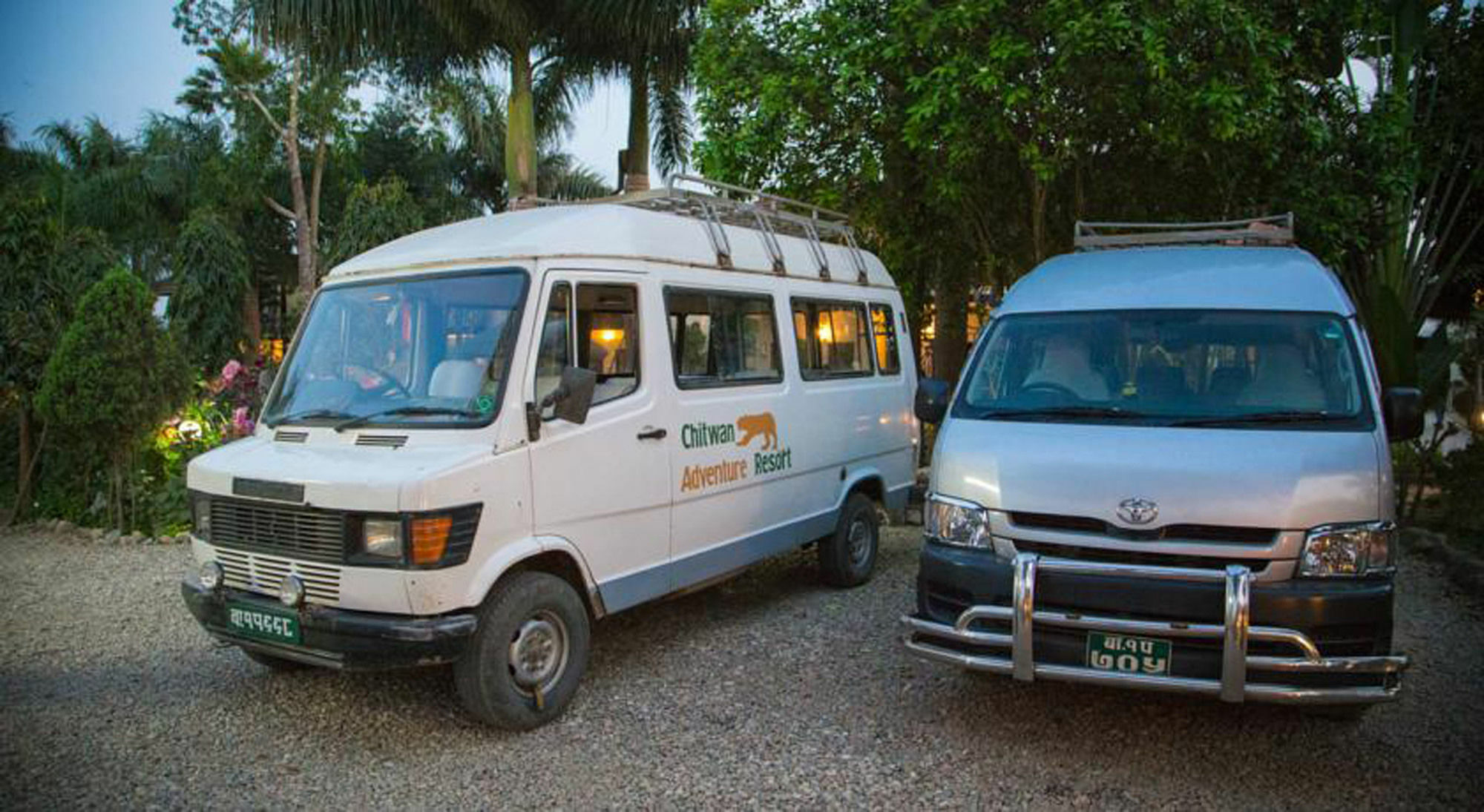 Chitwan Adventure Resort Sauraha Luaran gambar